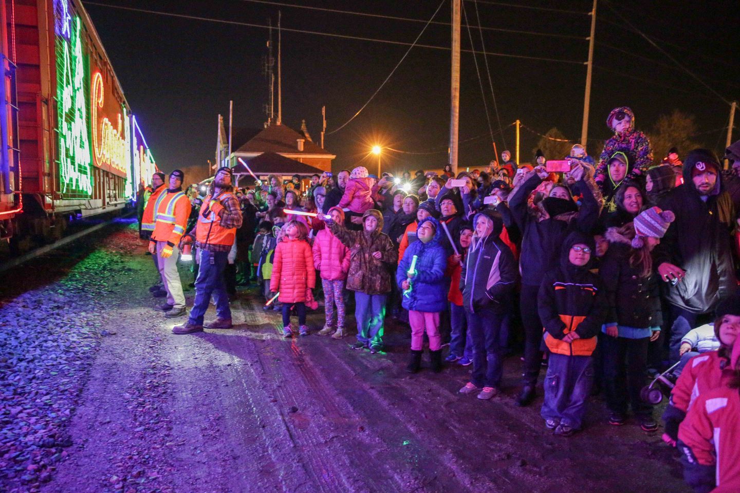 Holiday Train-04.JPG
